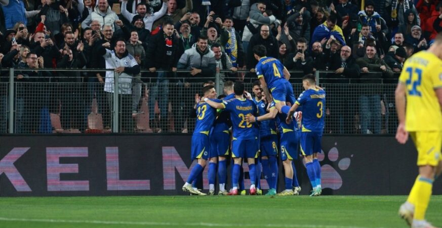 Riječ od koje strepi cijela država: Crna mačka čeka Zmajeve u Cardiffu