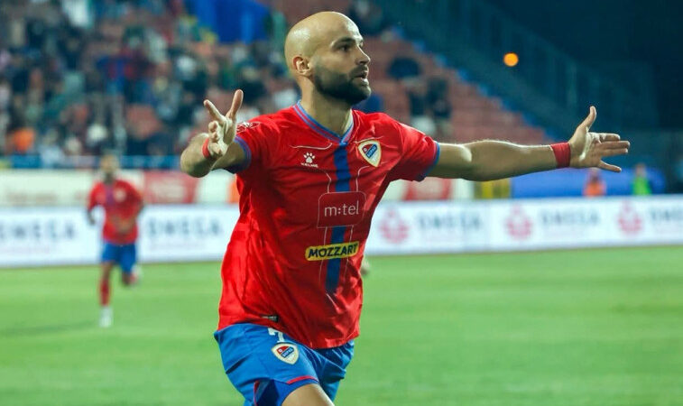 Najbolji je strijelac Premijer lige, imao četiri operacije, sada se nudi Barbarezu: "Mundijal bi bio kruna karijere"