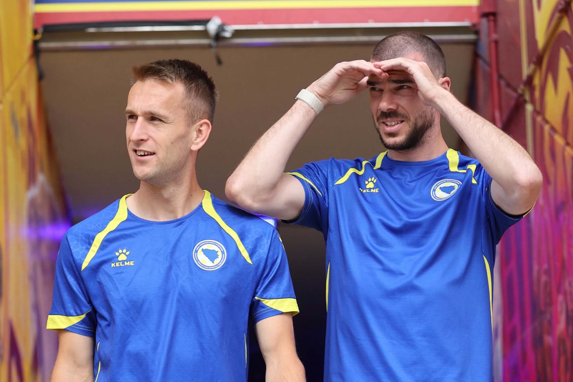 Igraju meč u kojem svi znaju sve, a ispaštati može – Bosna i Hercegovina!