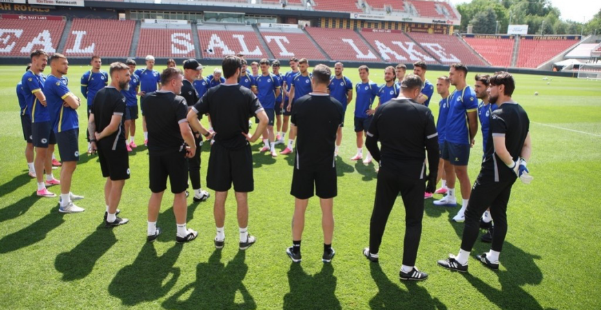 Zmaj usred Mundijala promijenio klub