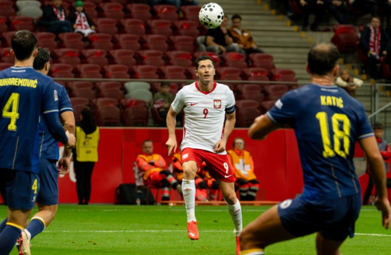 Poljski mediji: Muharemović i Katić su stavili u džep Lewandowskog